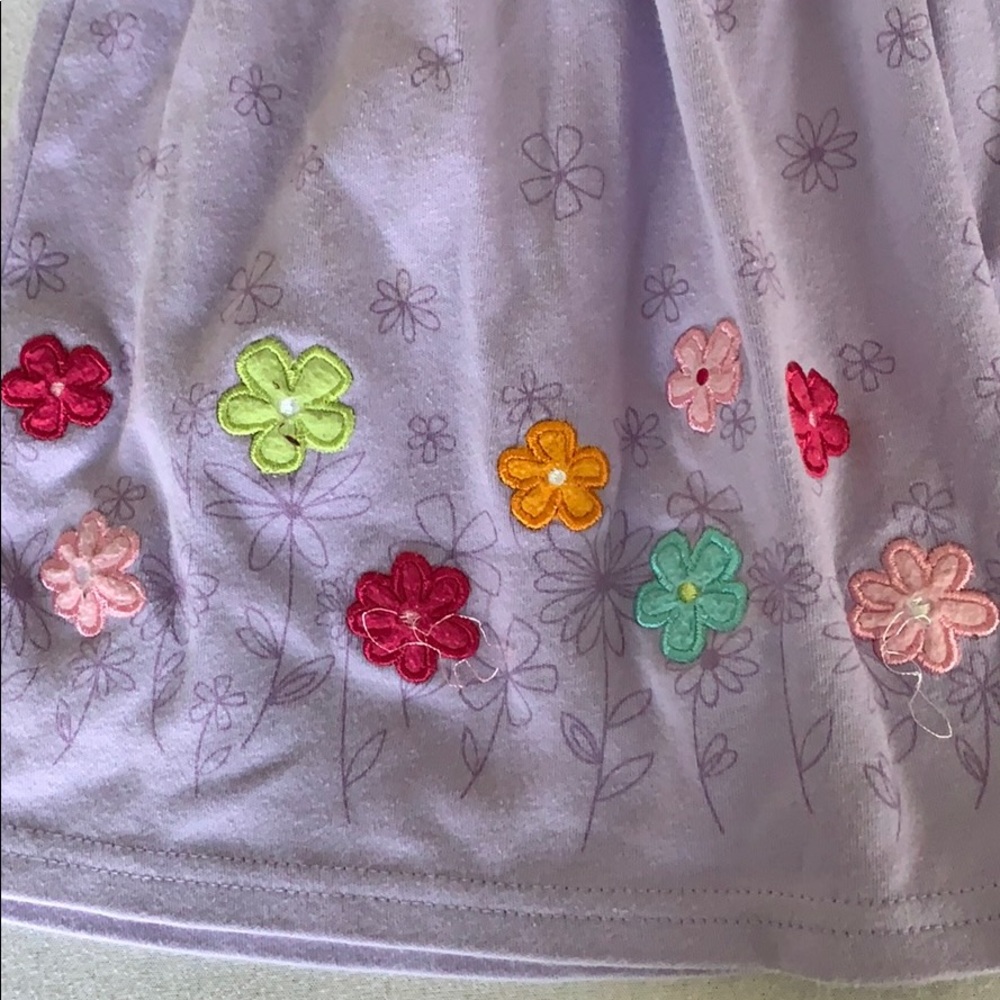 3T purple dress with flowers - Picture 2 of 3